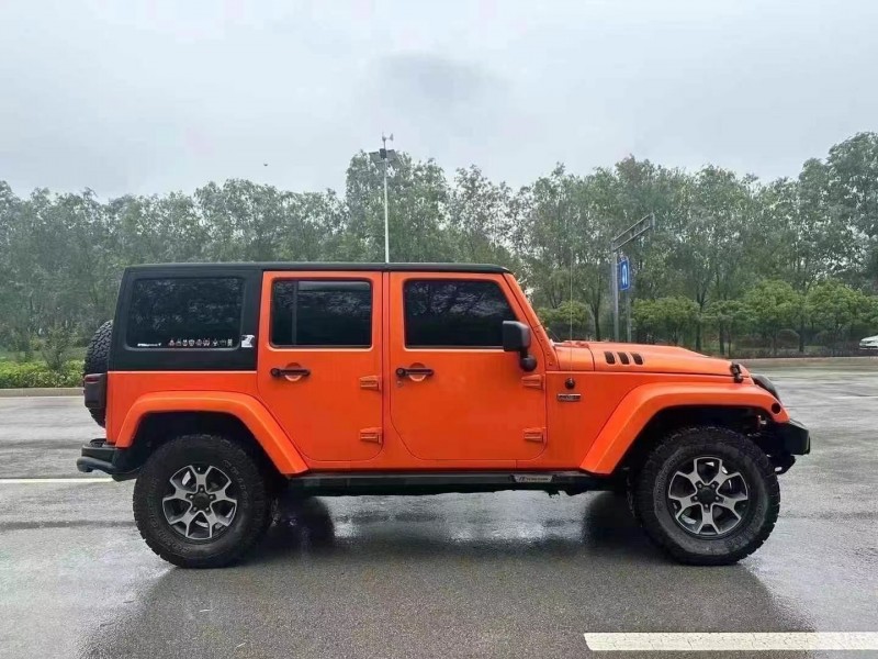 棗莊15年Jeep牧馬人7