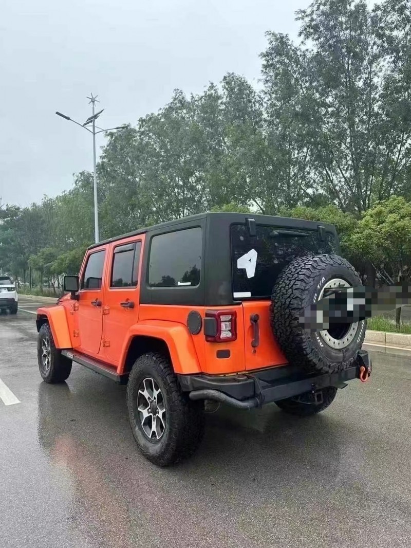棗莊15年Jeep牧馬人9