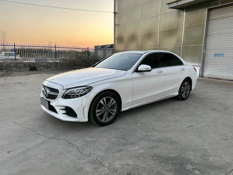 徐州19年奔驰C2