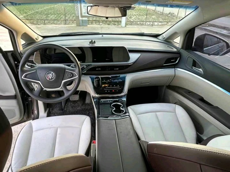 徐州23年别克GL84