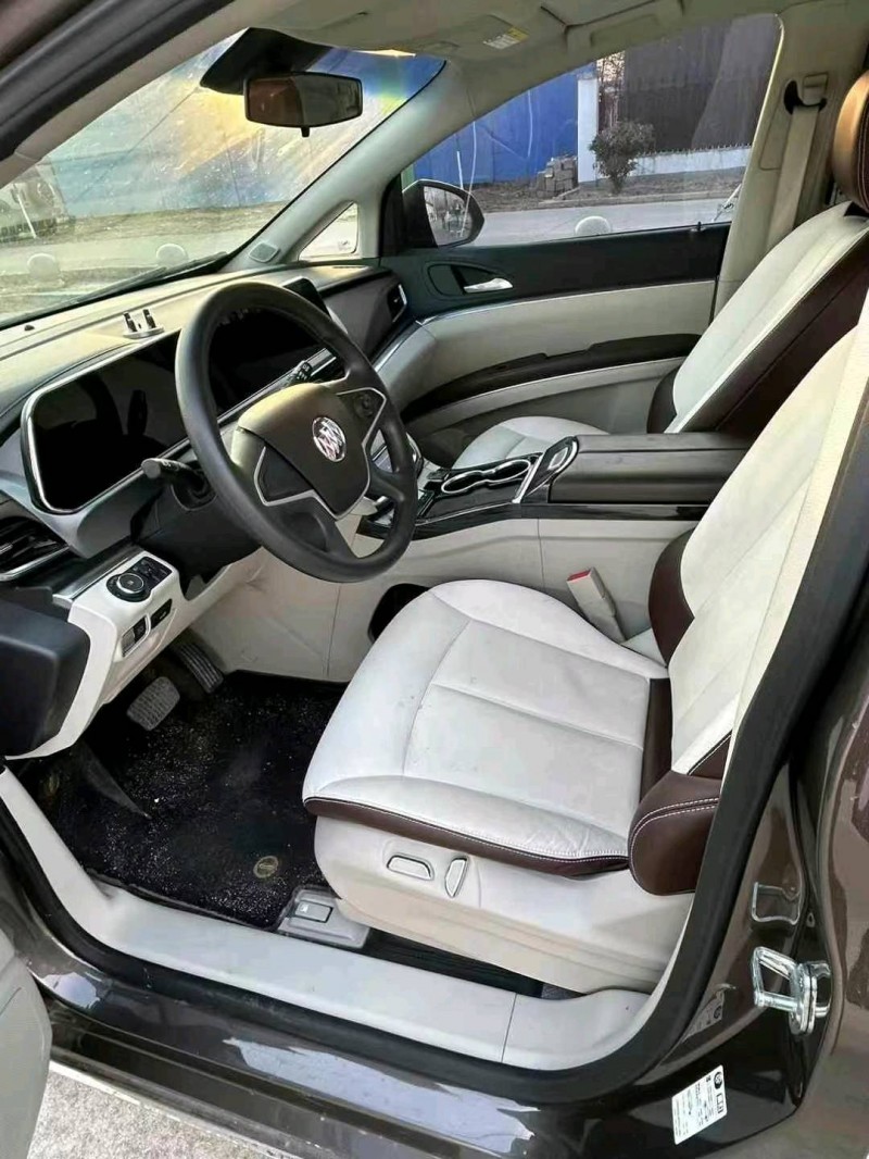 徐州23年别克GL85