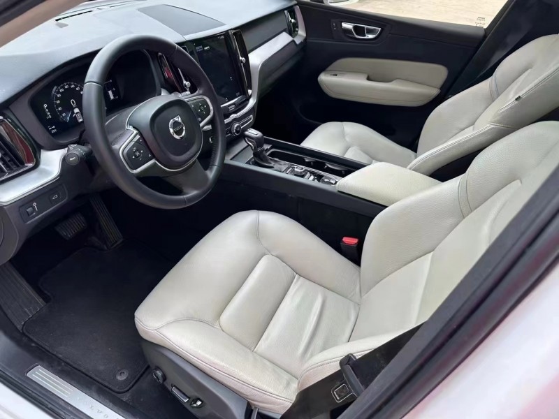 濟寧18年沃爾沃XC604