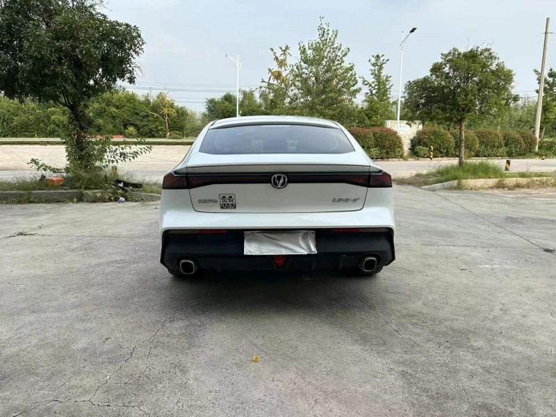 徐州22年長安汽車UNI9