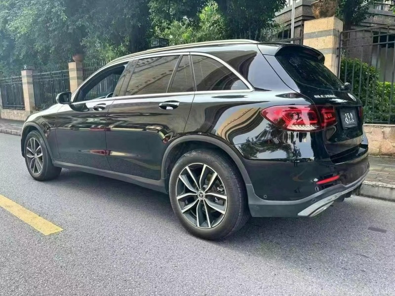 广州22年奔驰GLC7
