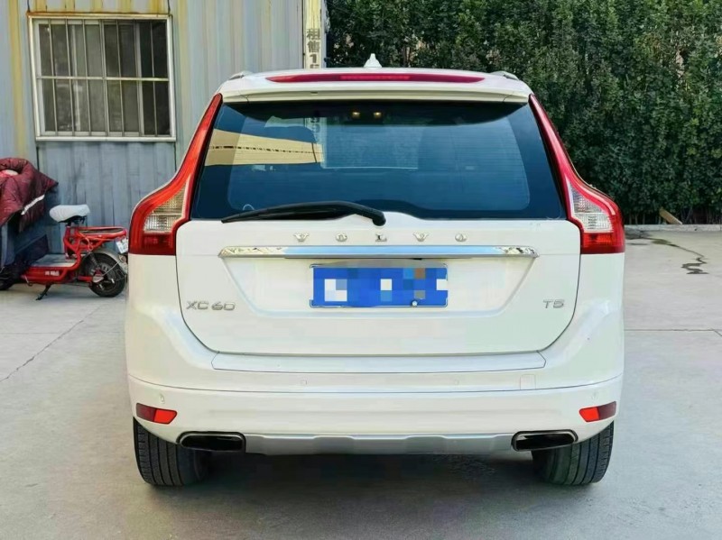 濟寧14年沃爾沃XC609