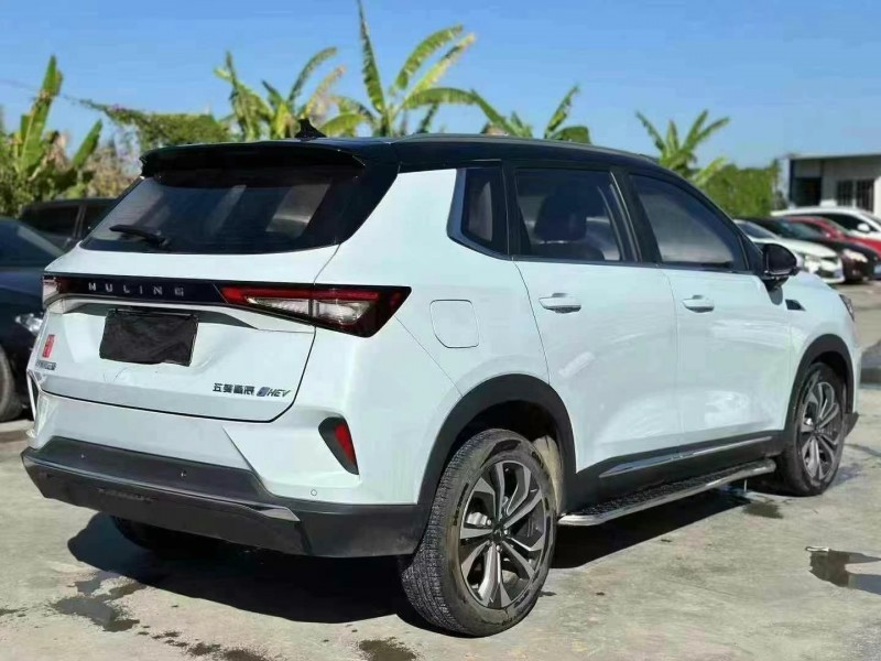 云浮23年五菱汽車星辰7