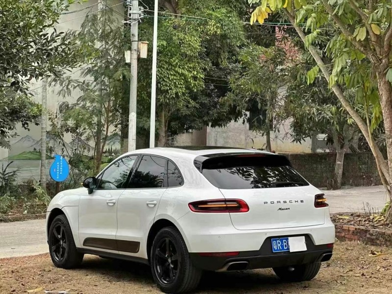 广州15年保时捷Macan8