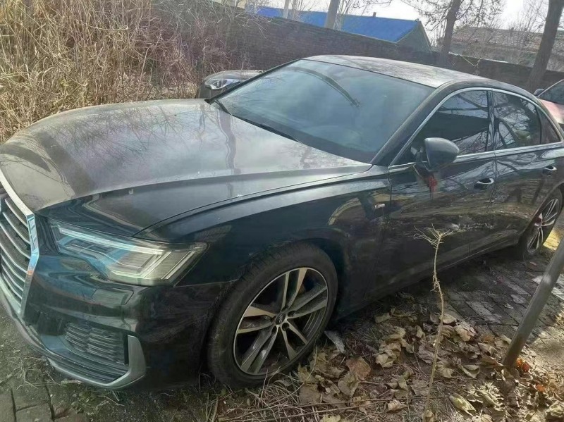 济宁21年奥迪A6L1