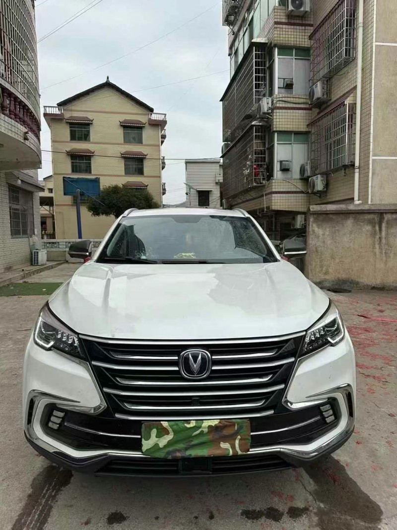 邵陽19年長安汽車CS851