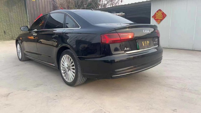济宁19年奥迪A6L8
