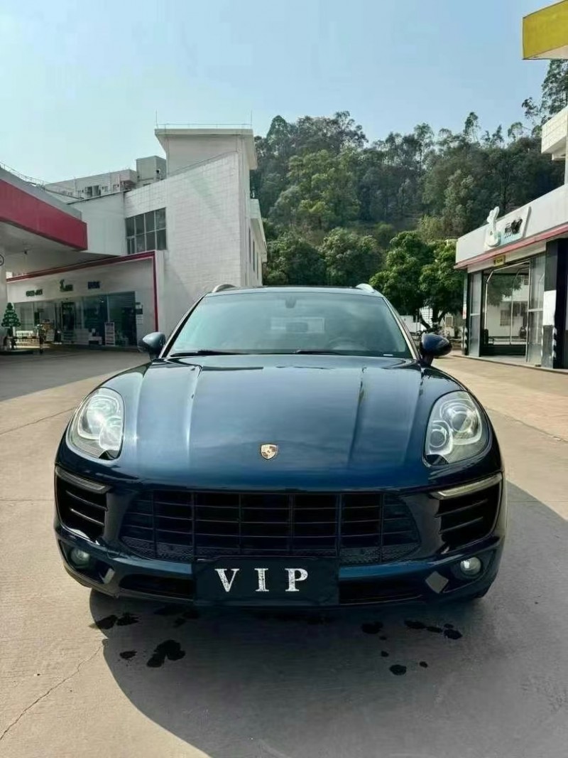 东莞15年保时捷Macan1