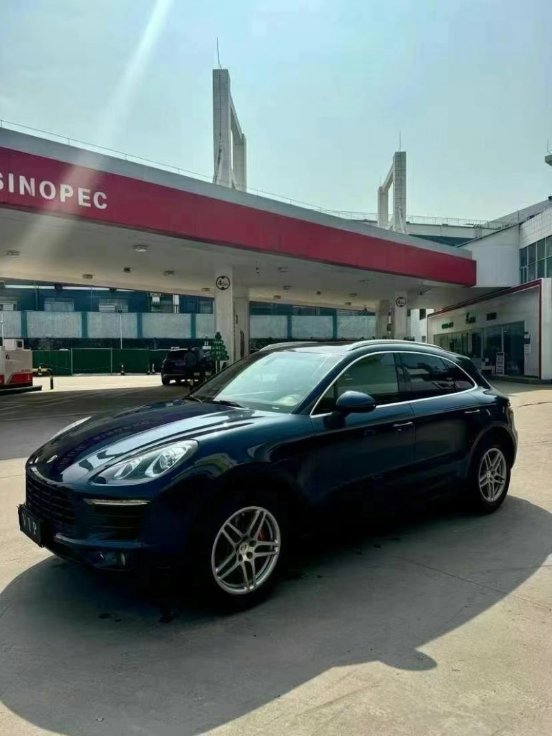 东莞15年保时捷Macan3