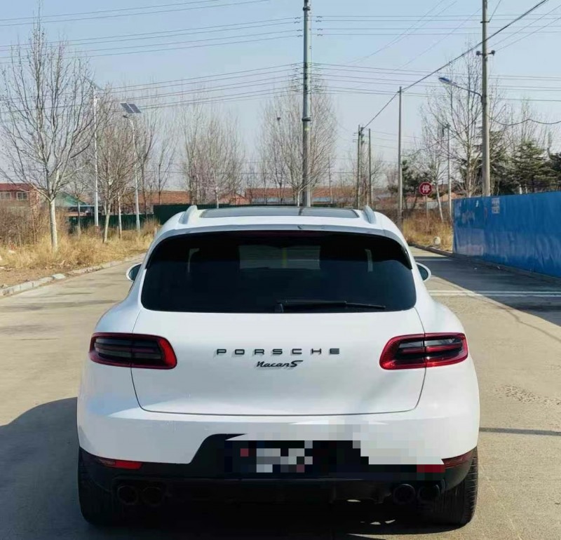 青岛18年保时捷Macan9