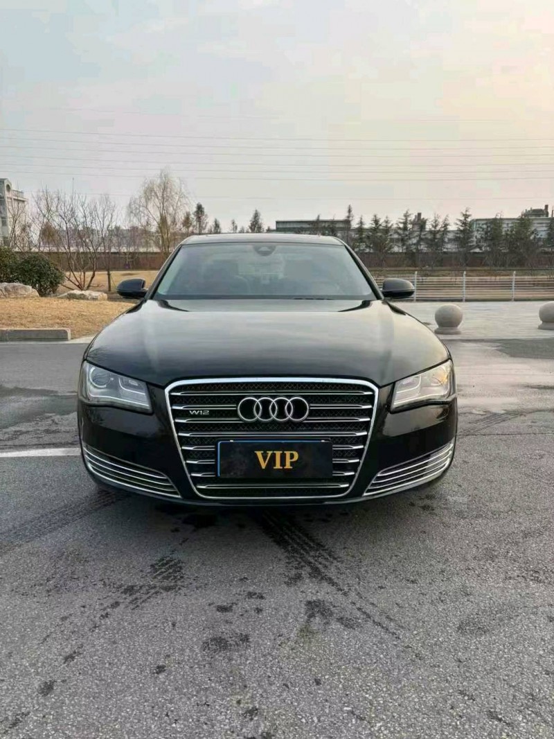 徐州13年奥迪A8L1