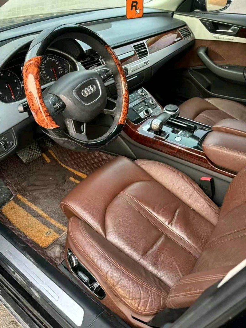 徐州13年奥迪A8L6