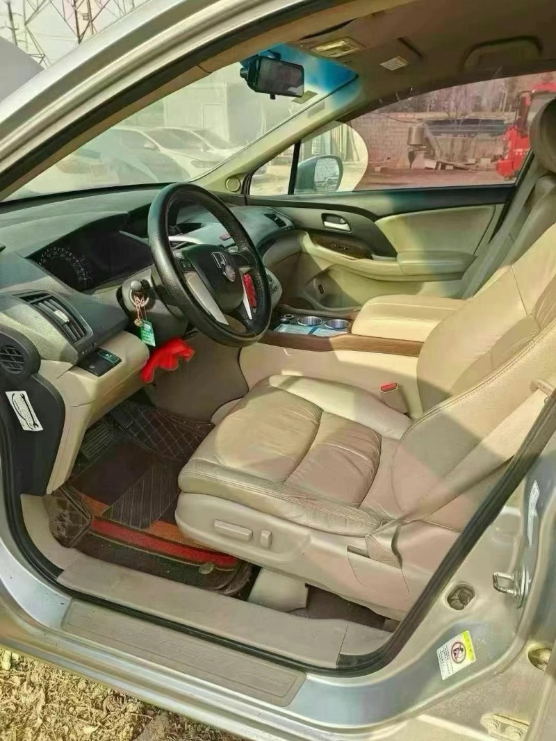 济宁14年本田奥德赛4