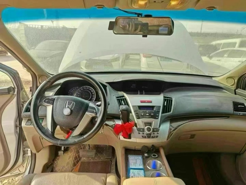 济宁14年本田奥德赛6