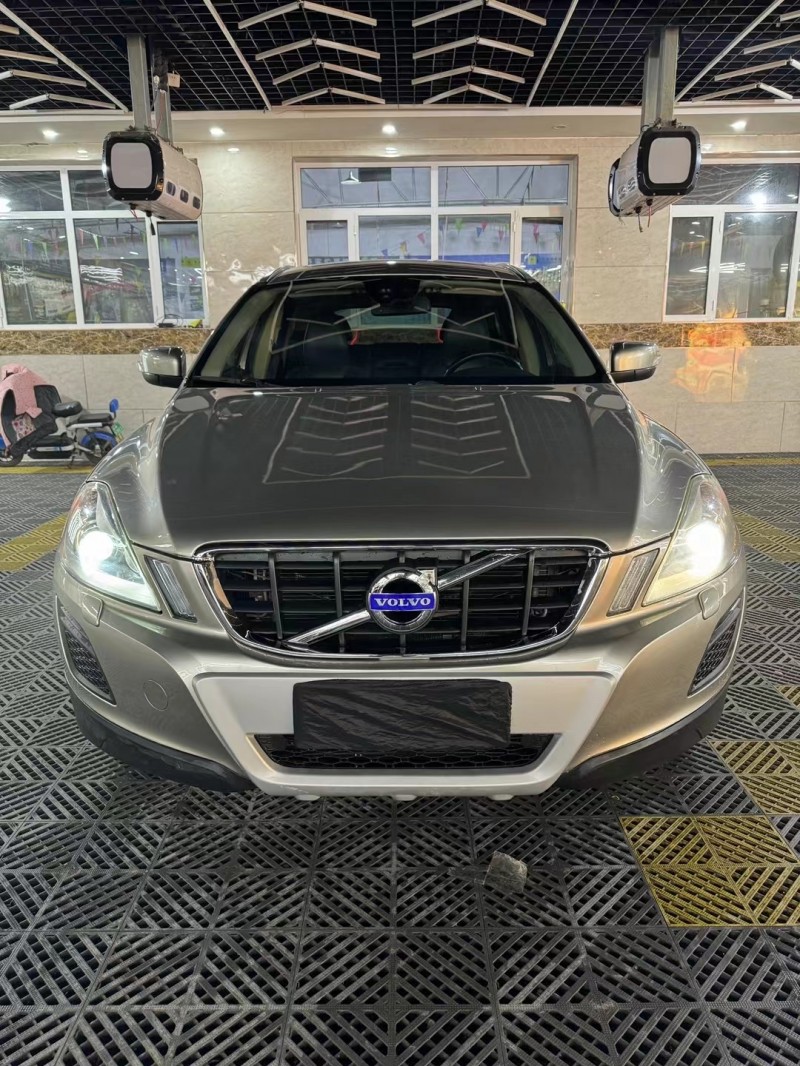 廊坊13年沃爾沃XC601