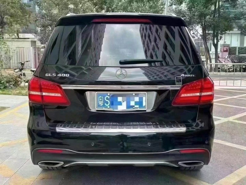 广州18年奔驰GLC9