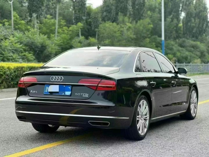 天津15年奧迪A8L6