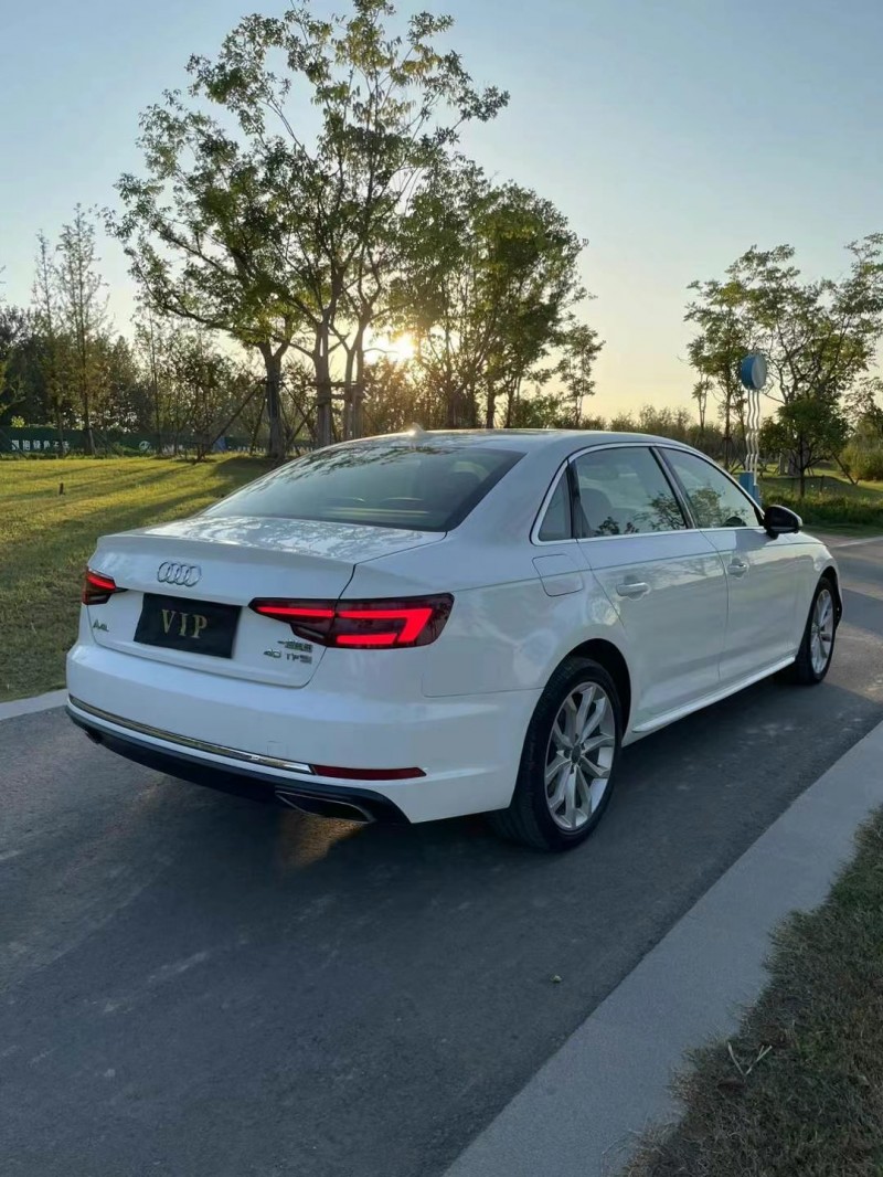 徐州22年奥迪A4L5