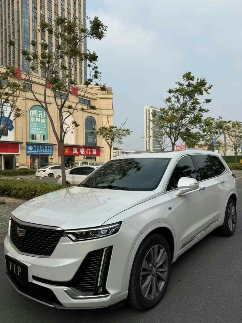 襄陽20年凱迪拉克XT62