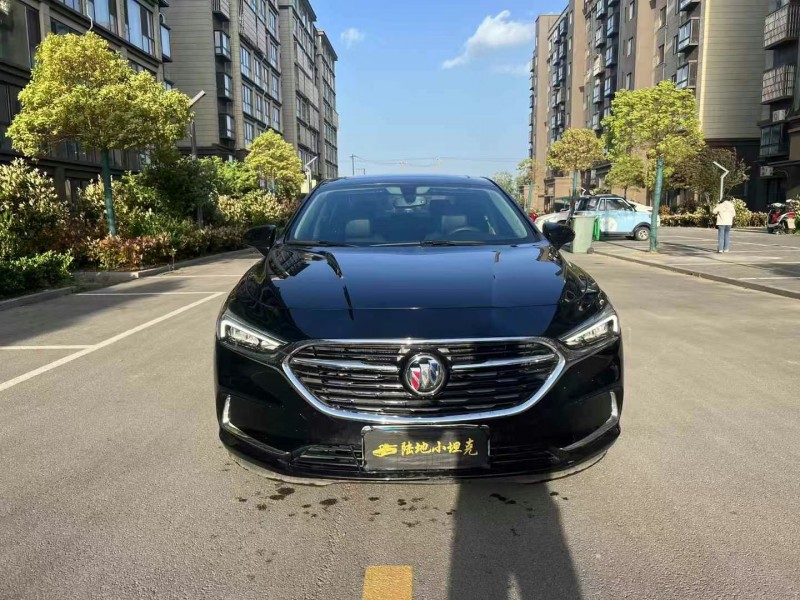 徐州20年别克君越1