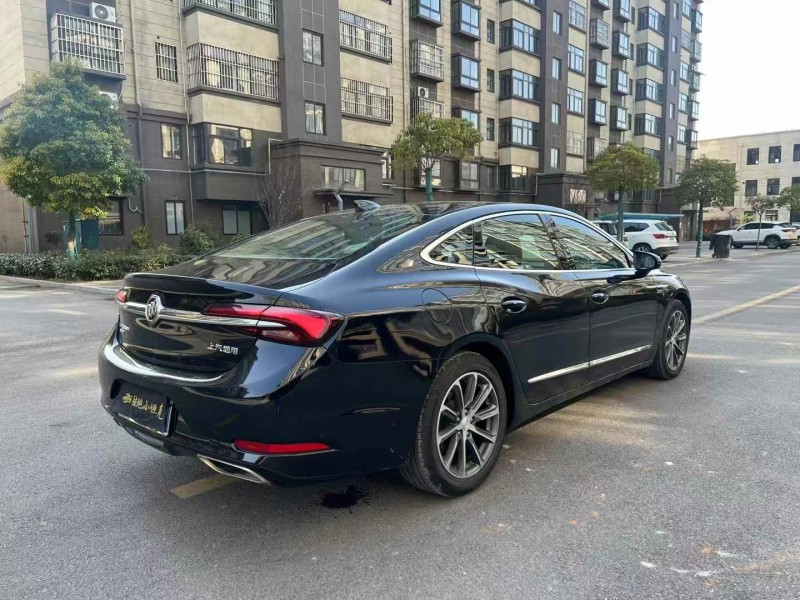 徐州20年别克君越8