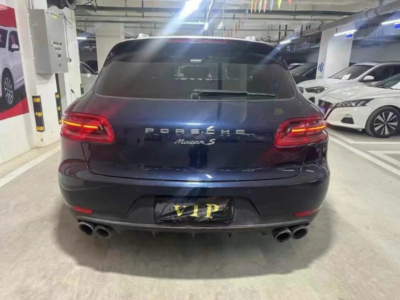 成都19年保時捷Macan9