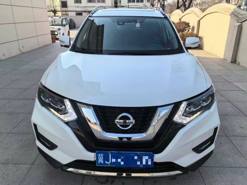 保定21年日產奇駿1