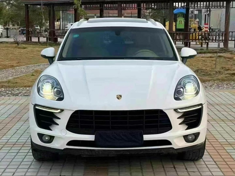 深圳15年保時捷Macan1