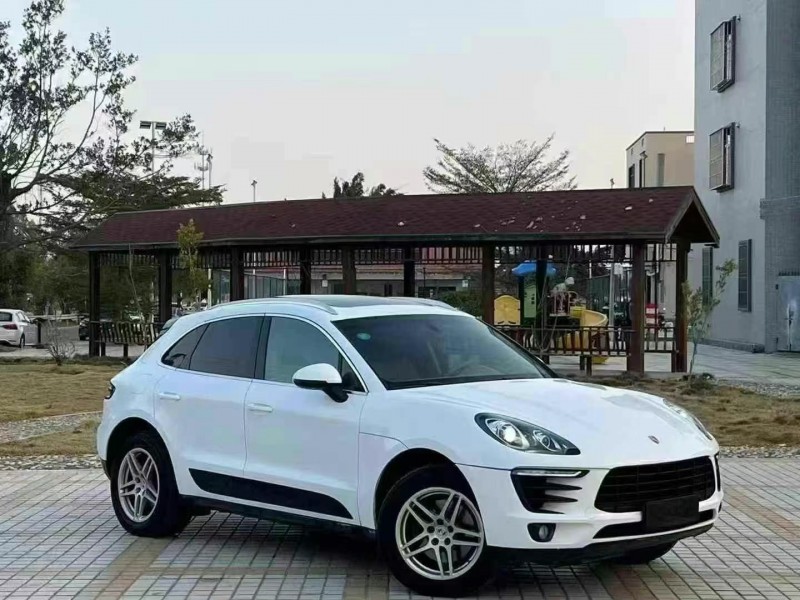 深圳15年保時捷Macan2