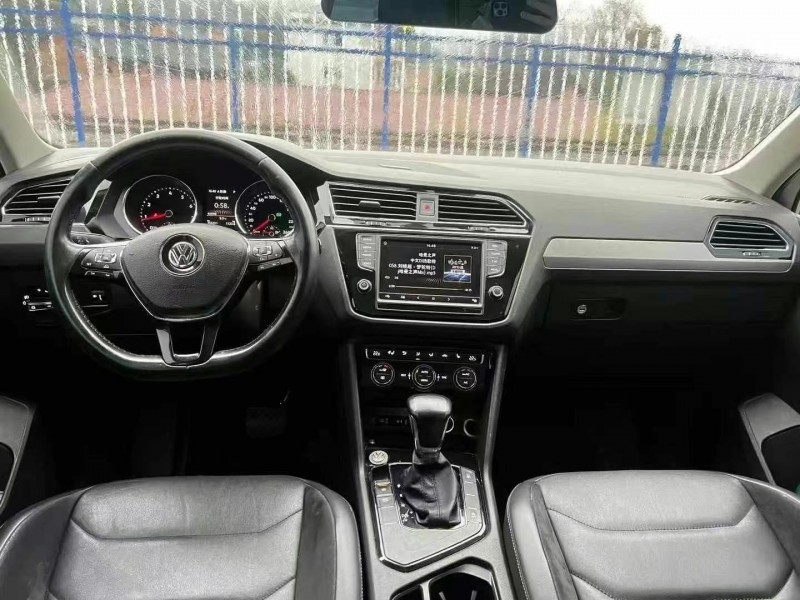 邵阳17年大众途观4