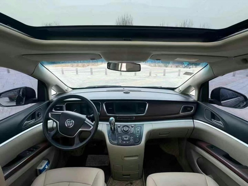 枣庄16年别克GL84