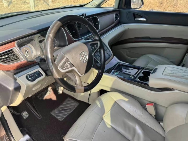 枣庄16年别克GL84