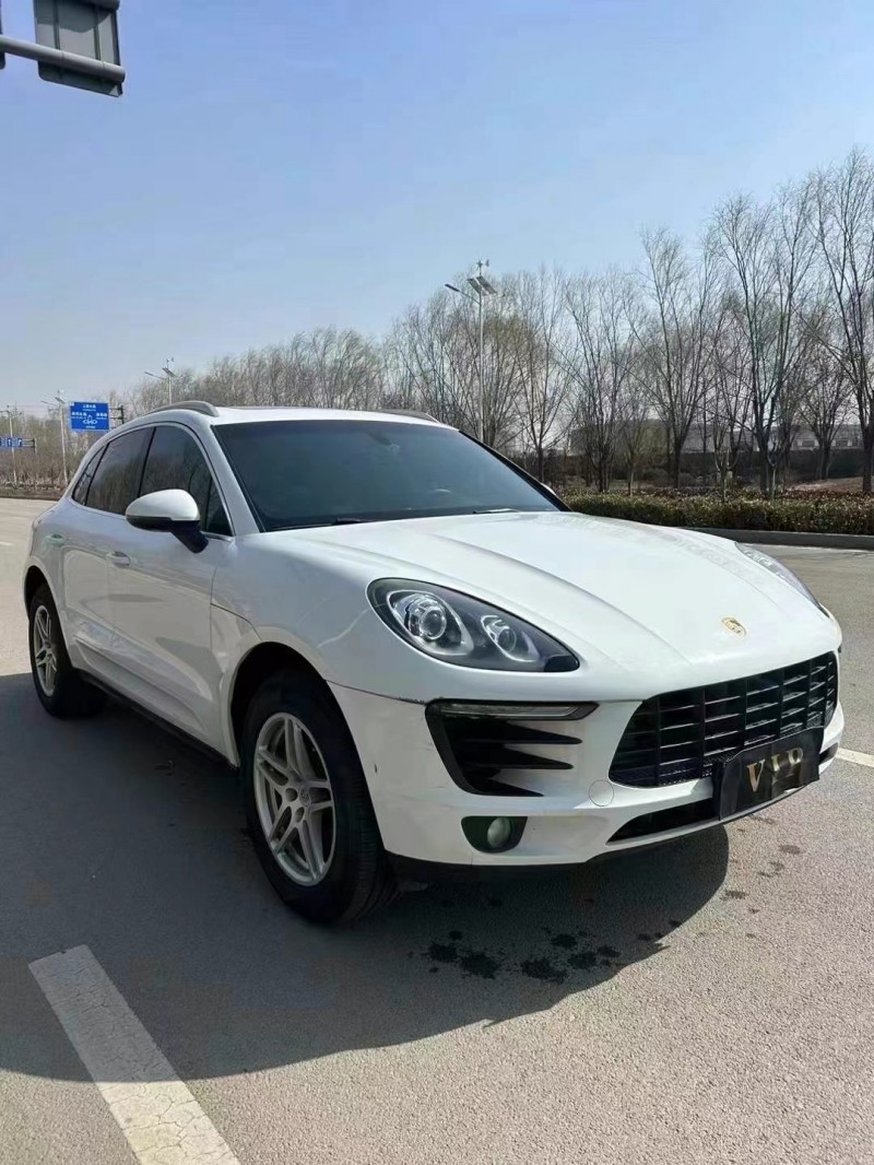 枣庄15年保时捷Macan2