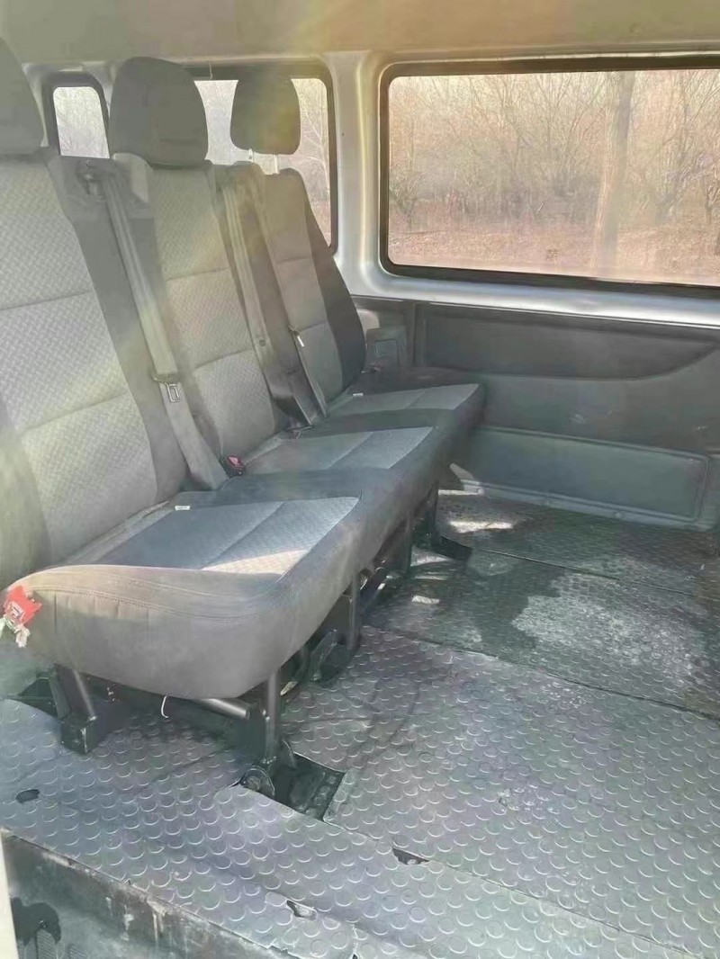 枣庄18年福特全顺5