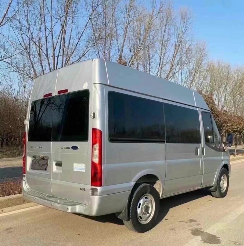 枣庄18年福特全顺8