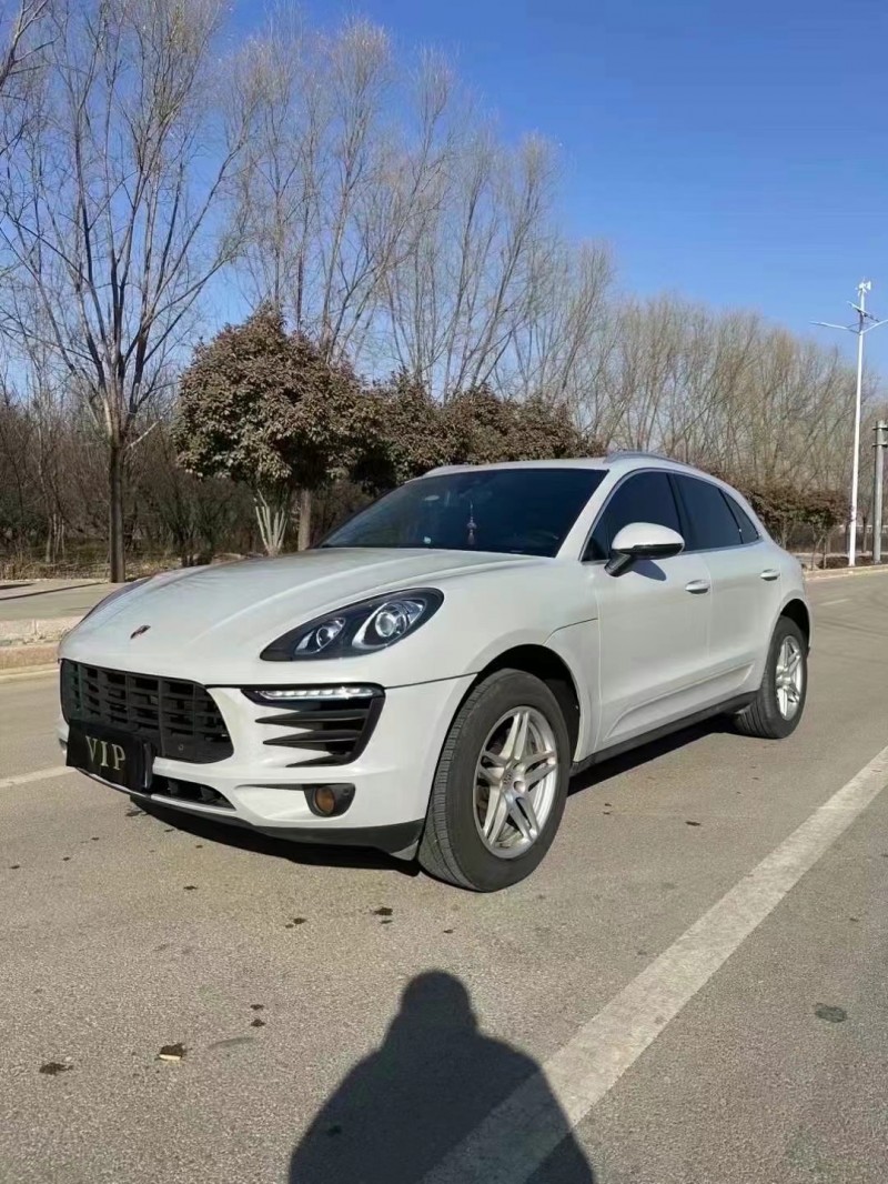 枣庄17年保时捷Macan3