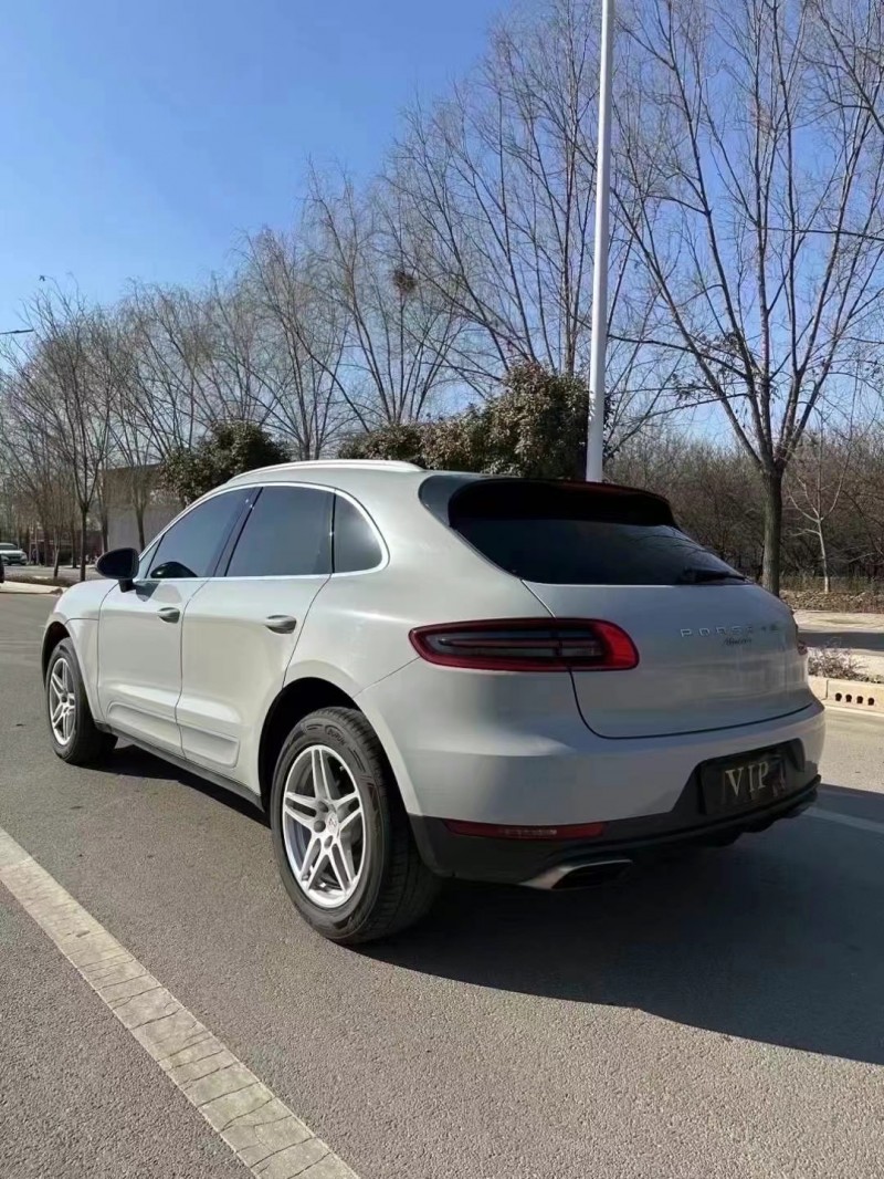 枣庄17年保时捷Macan8
