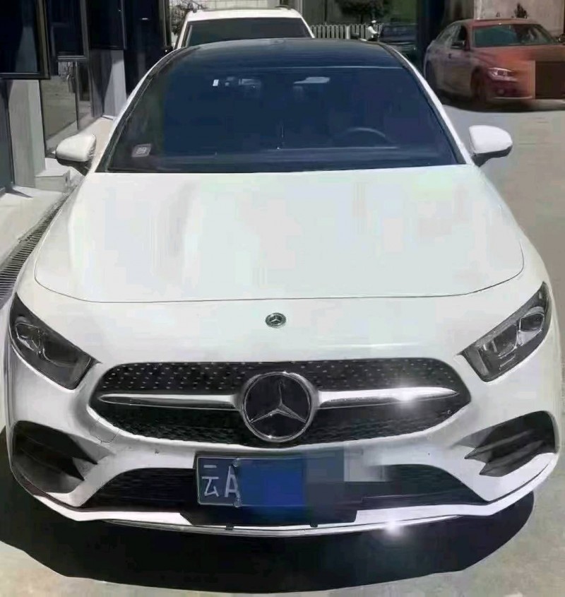 昆明22年奔馳A1
