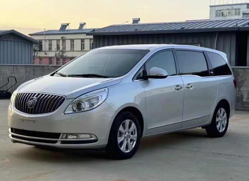 济宁15年别克GL83