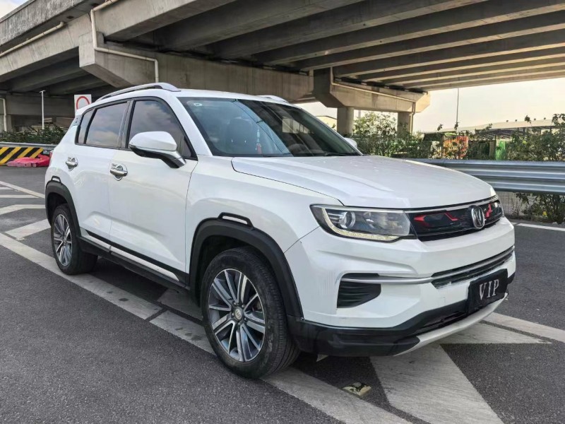 廣州20年長安汽車CS352
