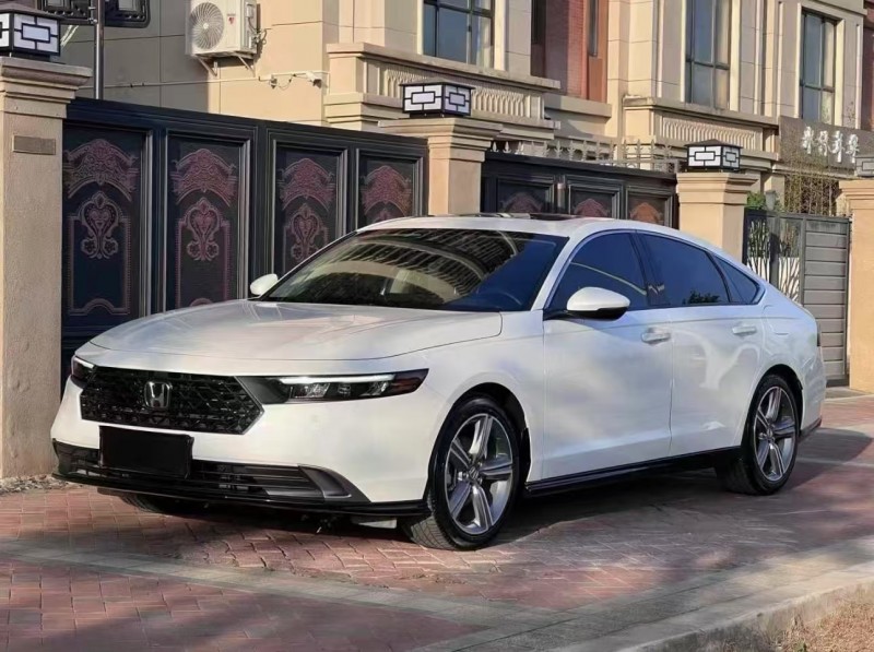 济宁23年本田雅阁2