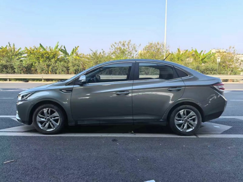 广州17年纳智捷锐36