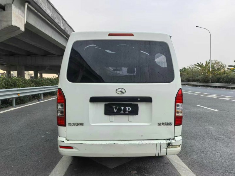 广州21年金龙凯锐5