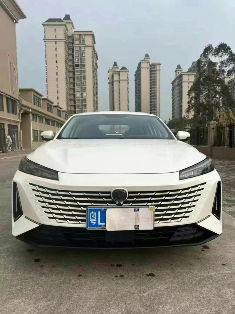 佛山23年長安汽車逸動1