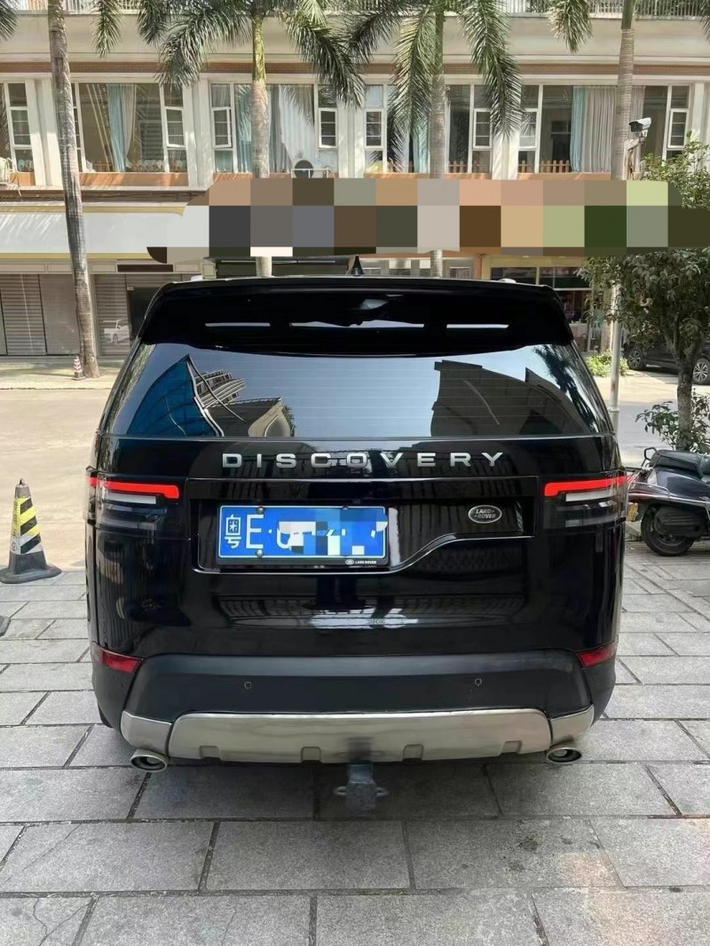 广州18年路虎发现8