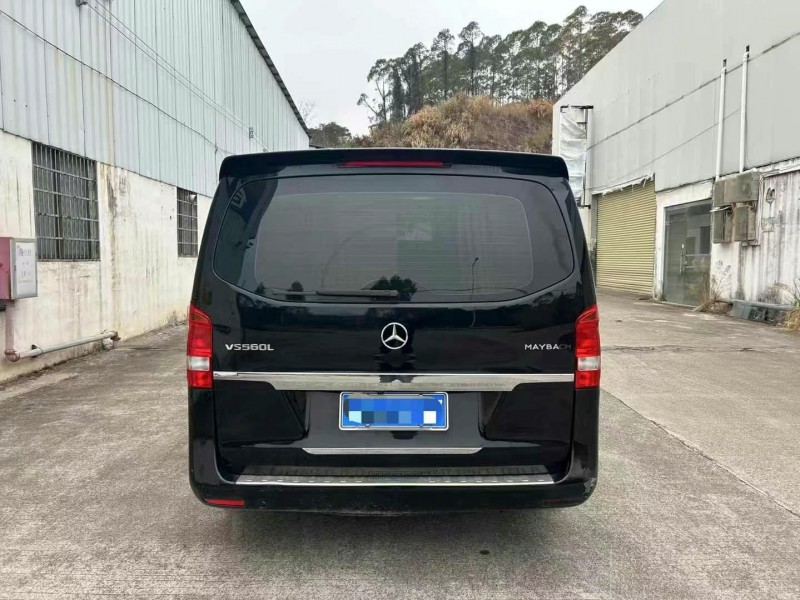 广州20年奔驰威霆9