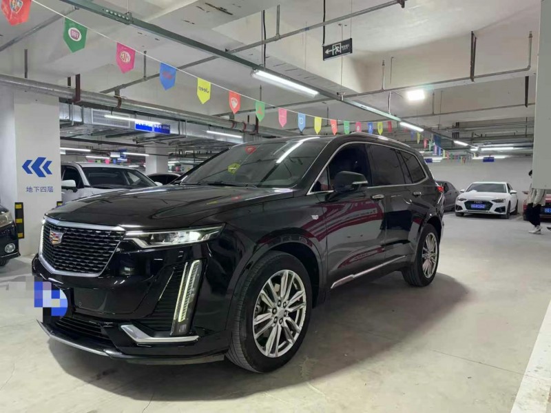 成都22年凱迪拉克XT62
